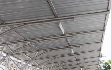 installing Bradmore metal roofing